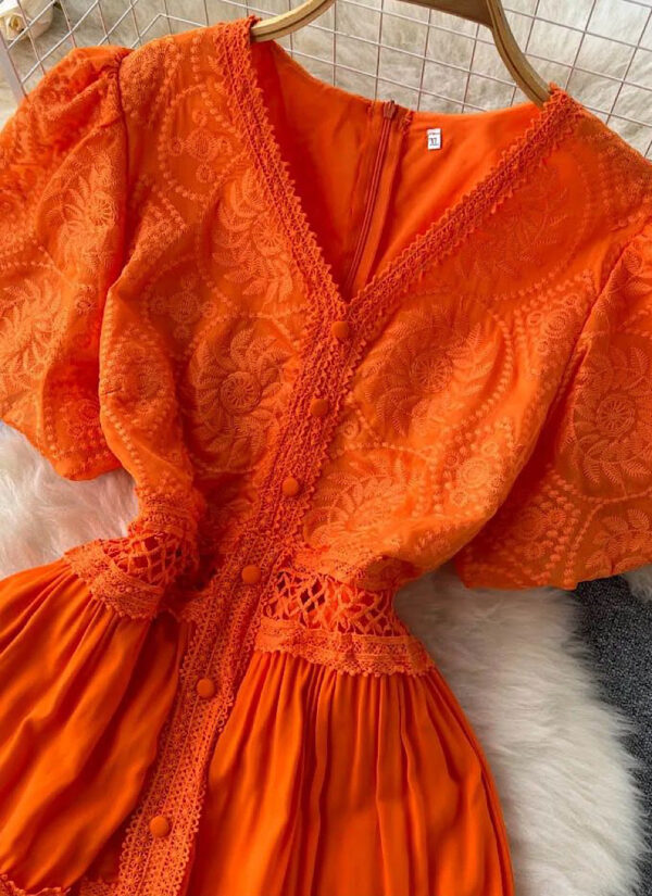 Lía dress - Image 3